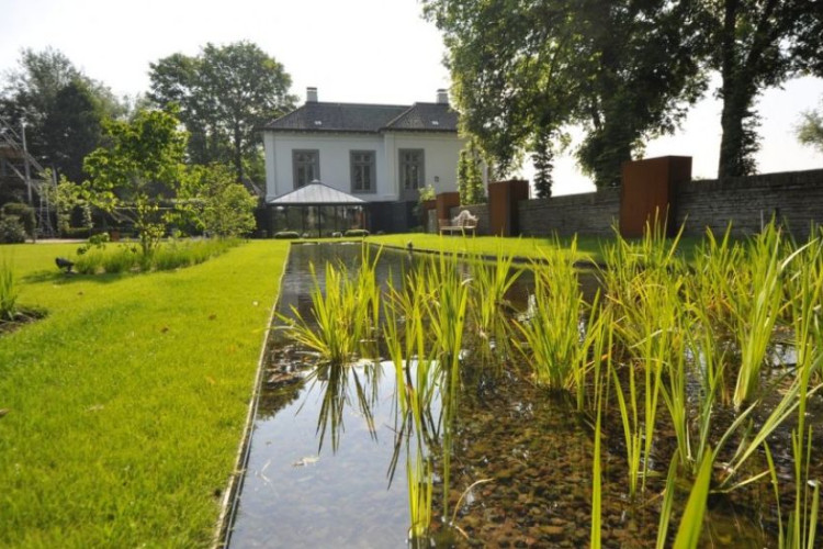 Stijlvolle tuin Katerveerhuis