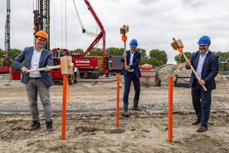 Bouw distributiecentrum De Vaart van start